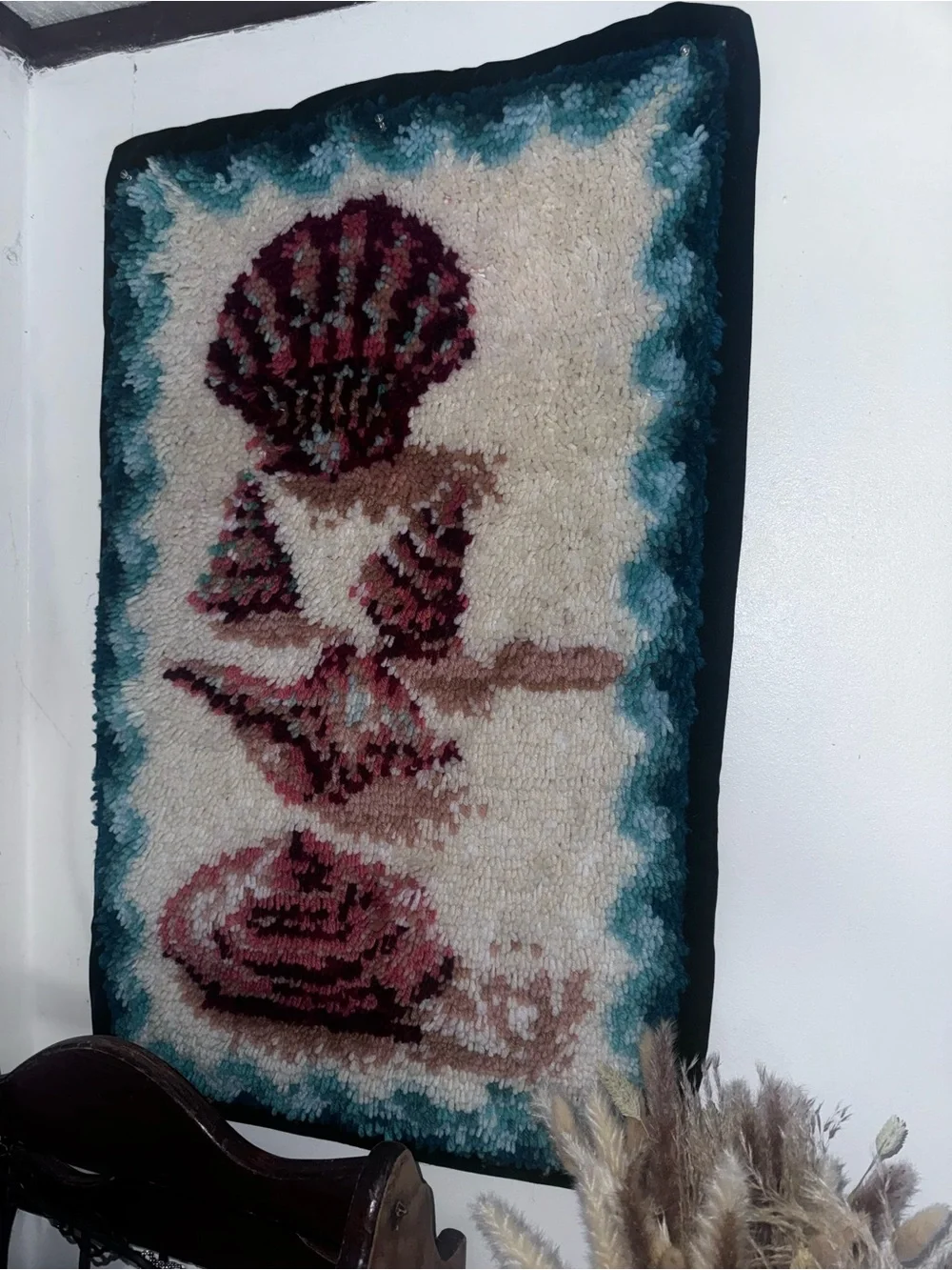Groovy style Seashell Latch hook rug